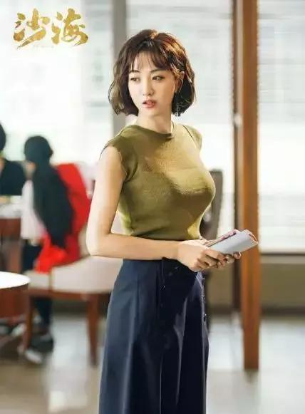 娱乐圈身材平板的女星,娱乐圈身材扁平的女星盘点 第3张 娱乐圈身材平板的女星,娱乐圈身材扁平的女星盘点 第3张