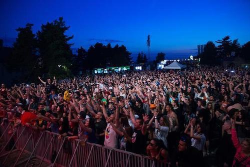 春运搞笑语句,笑料百出,年度搞笑语录大盘点 第2张 春运搞笑语句,笑料百出,年度搞笑语录大盘点 第2张