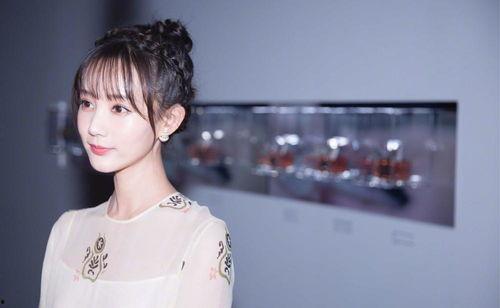 李一桐 八卦来了  第2张