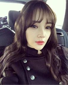 网红自拍角度,打造完美镜头下的自己 第2张 网红自拍角度,打造完美镜头下的自己 第2张